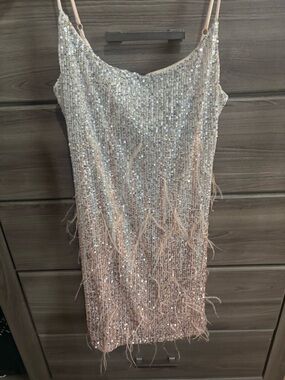 B Darlin | Dresses | Gold White Juniors B Darlin Dress V Neck Fit And Flare | Poshmark B Darlin | Dresses | Gold White Juniors B Darlin Dress V Neck Fit And Flare | Poshmark